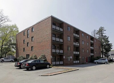 175 Adams St, Nonantum