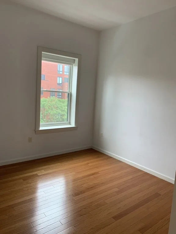 177 Newbury St, Back Bay