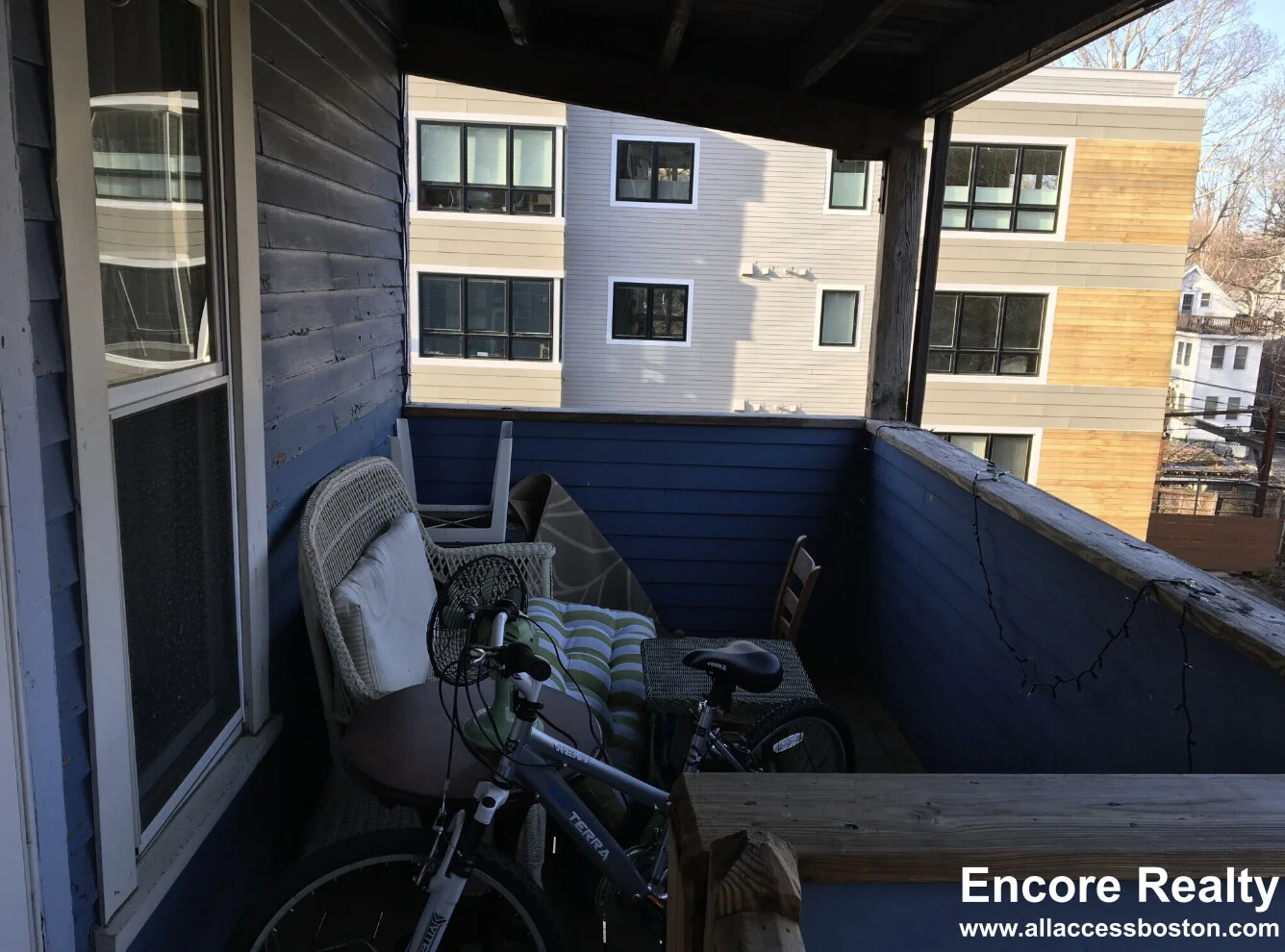 11 Leverett St, Boylston Street