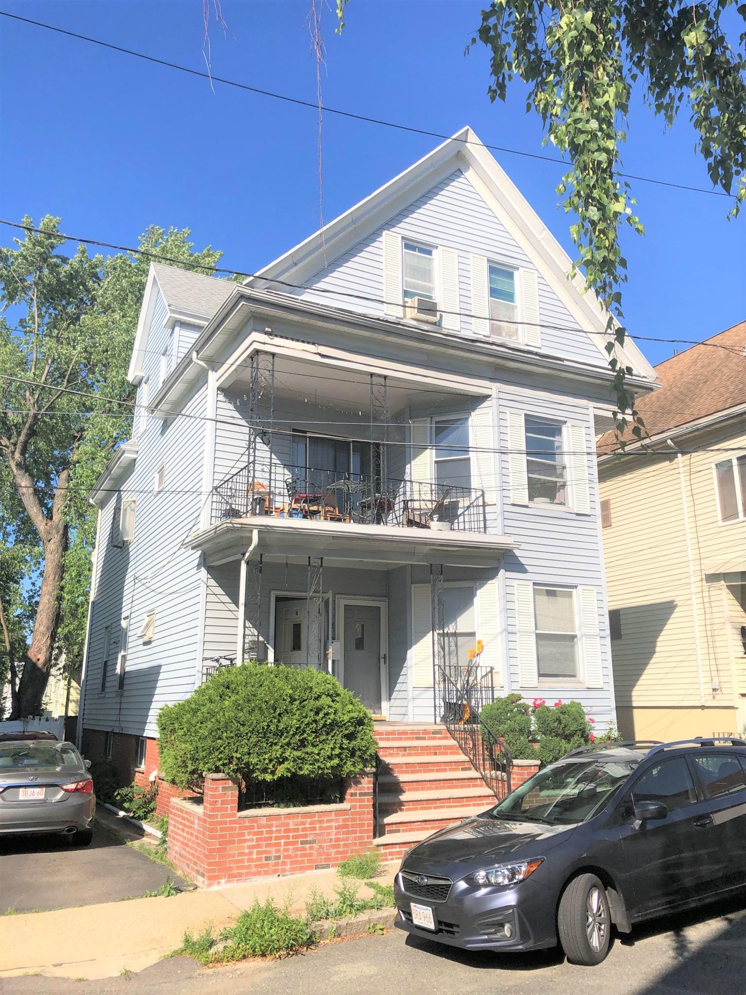 2 bed, 1 bath apartment for rent at 12 Sumner Ave Unit 1, Medford — photo 1 of 14