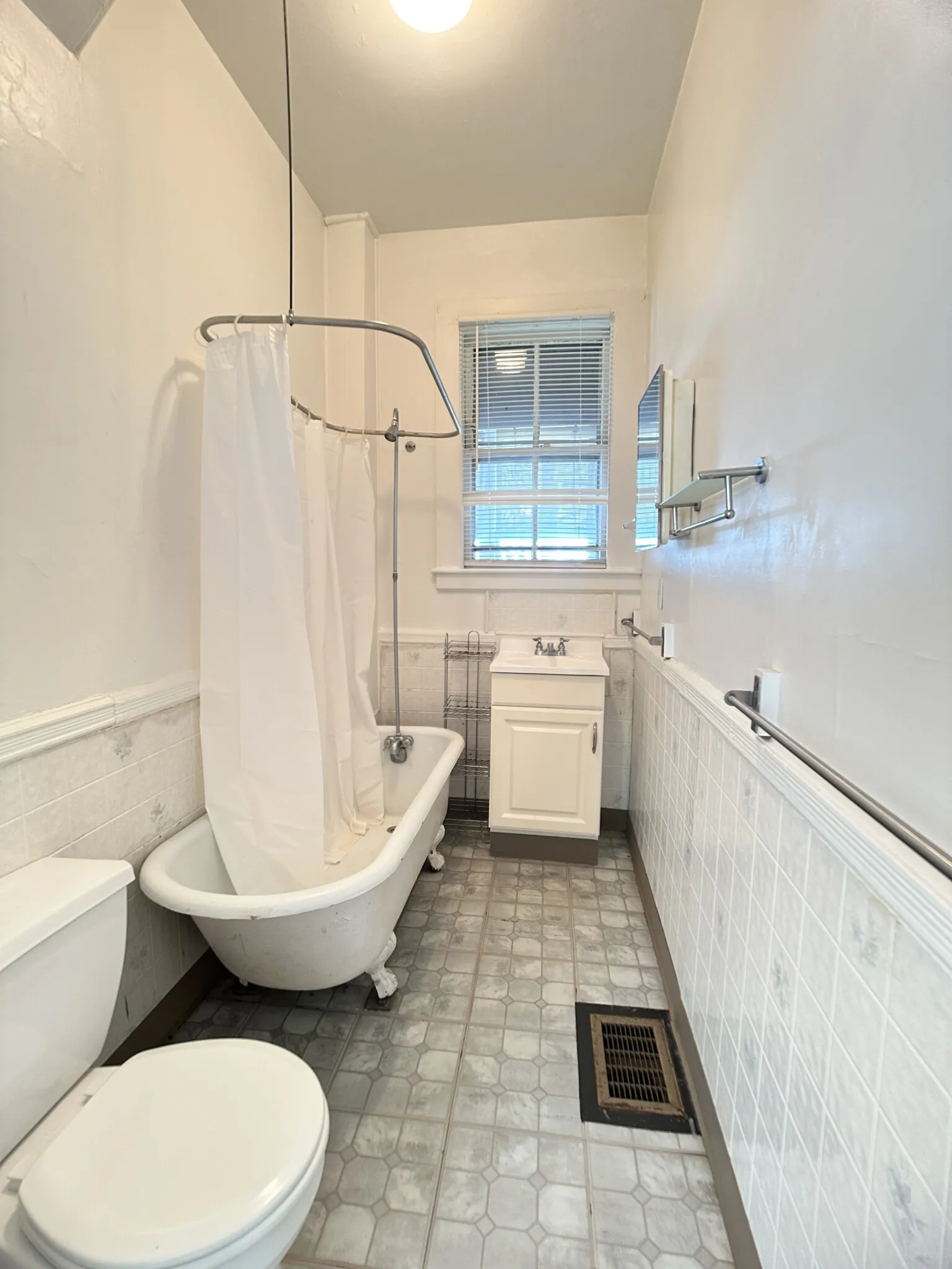 55 Rindge Ave, North Cambridge