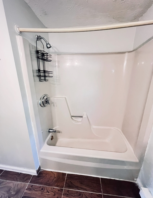 94 Prichard St, Fitchburg