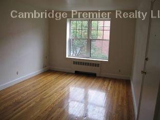 2 bed, 1 bath apartment for rent at 262 Harvard St Unit 4, Mid Cambridge — photo 4 of 5
