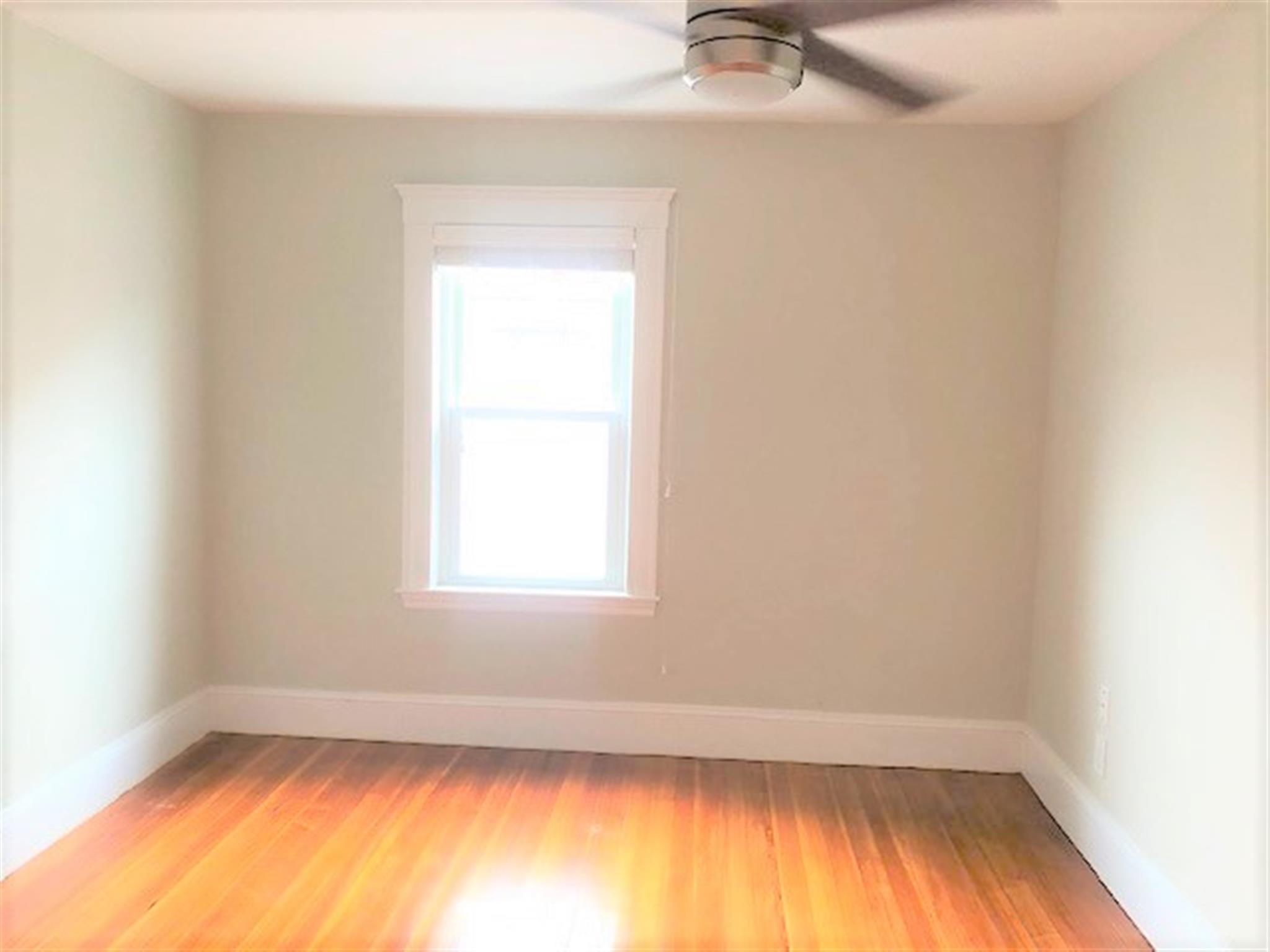 2 bed, 1 bath apartment for rent at 54 Hamilton St Unit 1, Medford