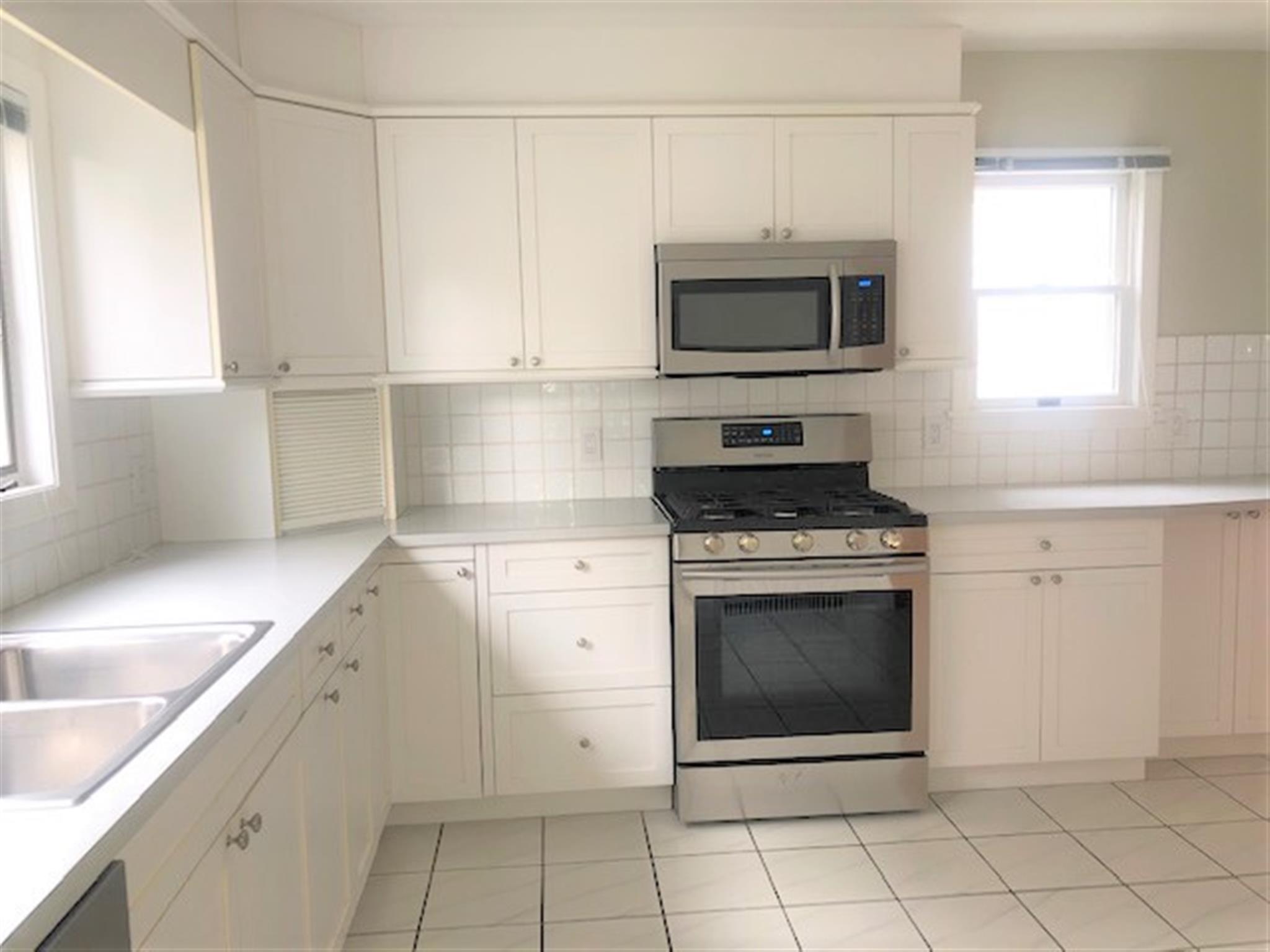 2 bed, 1 bath apartment for rent at 54 Hamilton St Unit 1, Medford — photo 13 of 13