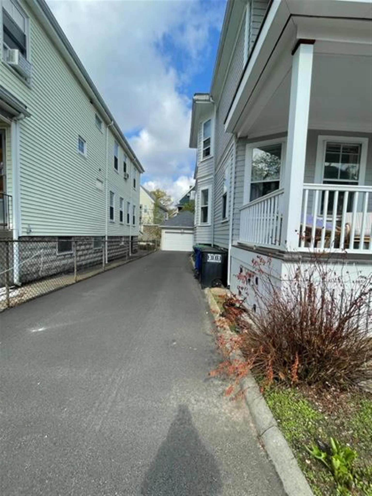 34 Leonard St, Tufts