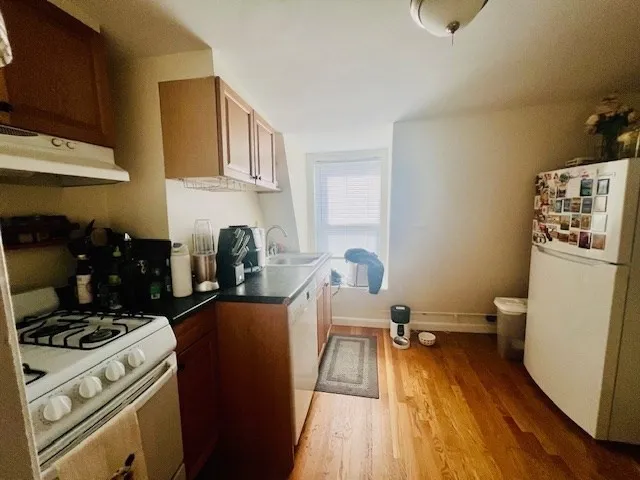 9 Parker St, Medford Street / The Neck