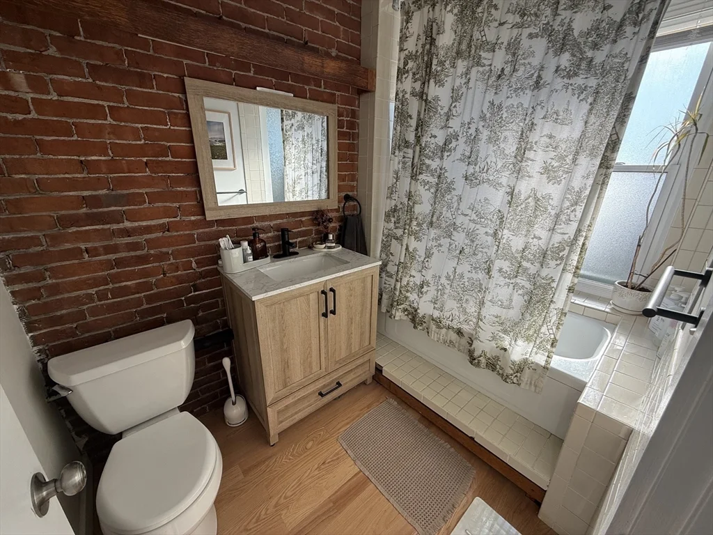 179 Webster St, East Boston