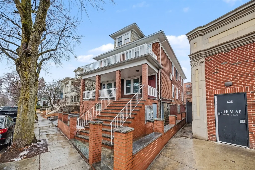 7 Moraine St, Jamaica Plain