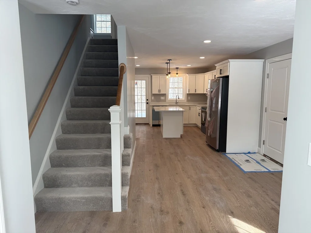 25 Kashmir's Way, Middleboro