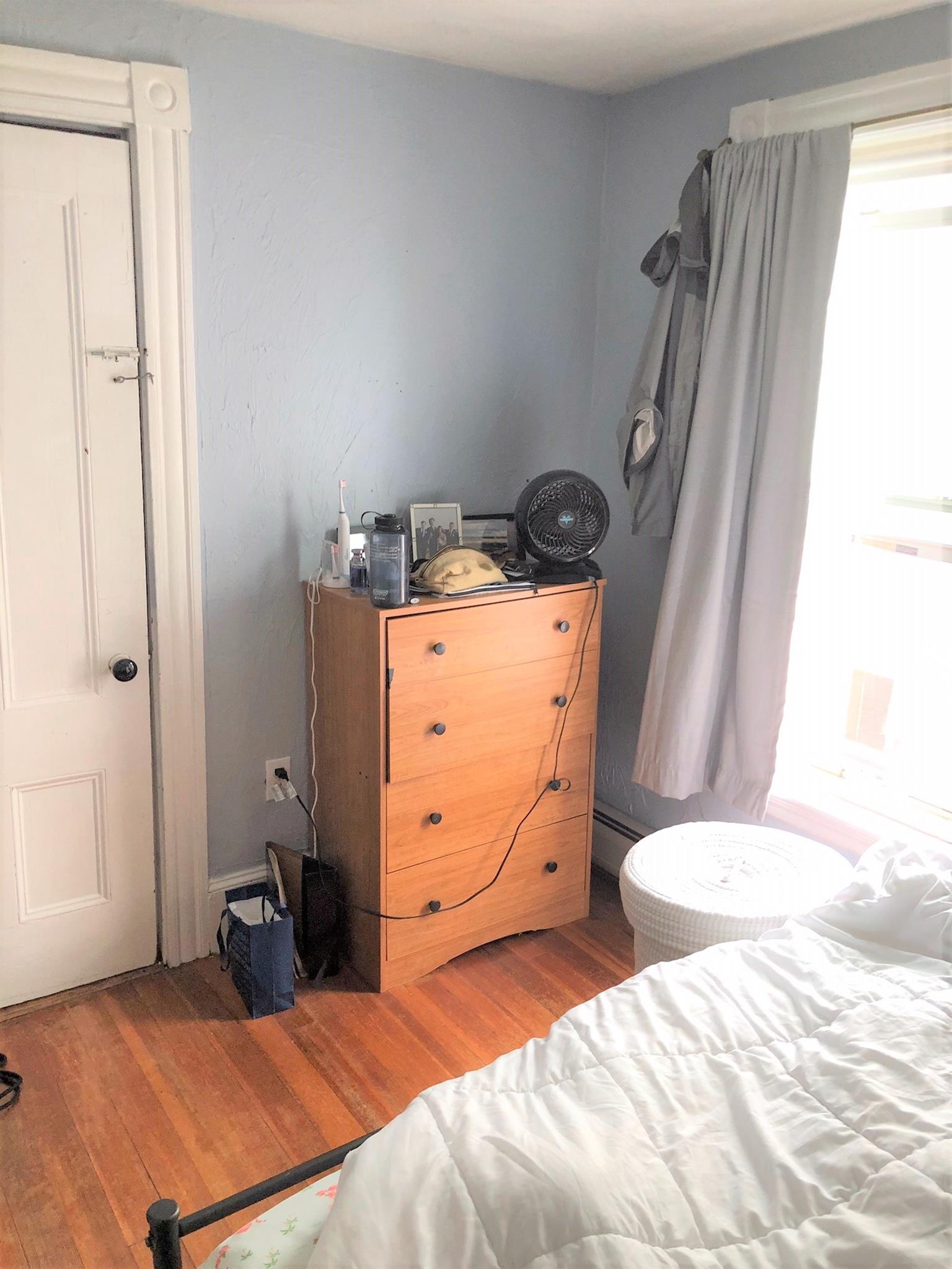 2 bed, 1 bath apartment for rent at 324 Highland Ave Unit 3, Davis Square — photo 10 of 19