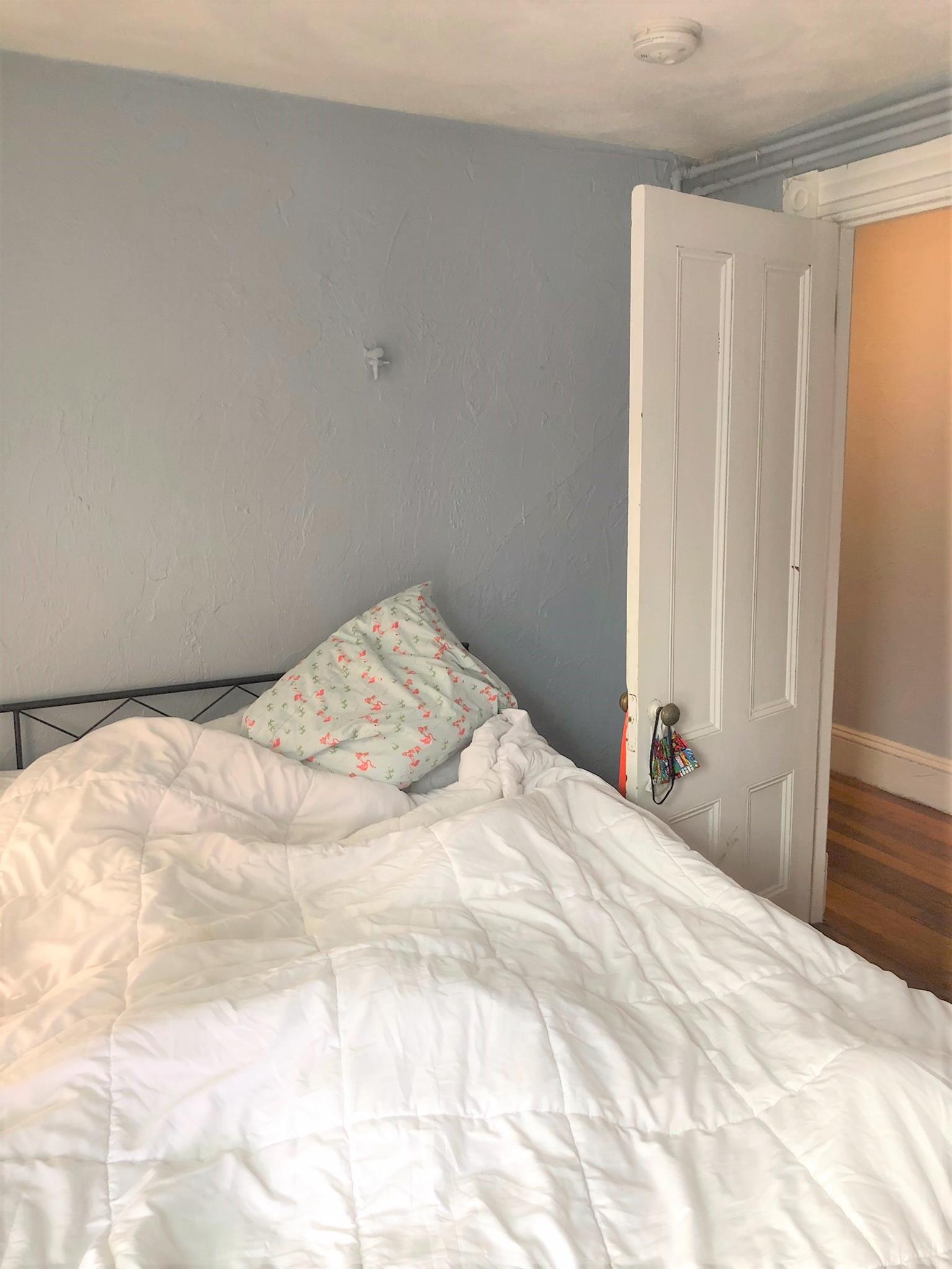 2 bed, 1 bath apartment for rent at 324 Highland Ave Unit 3, Davis Square — photo 11 of 19