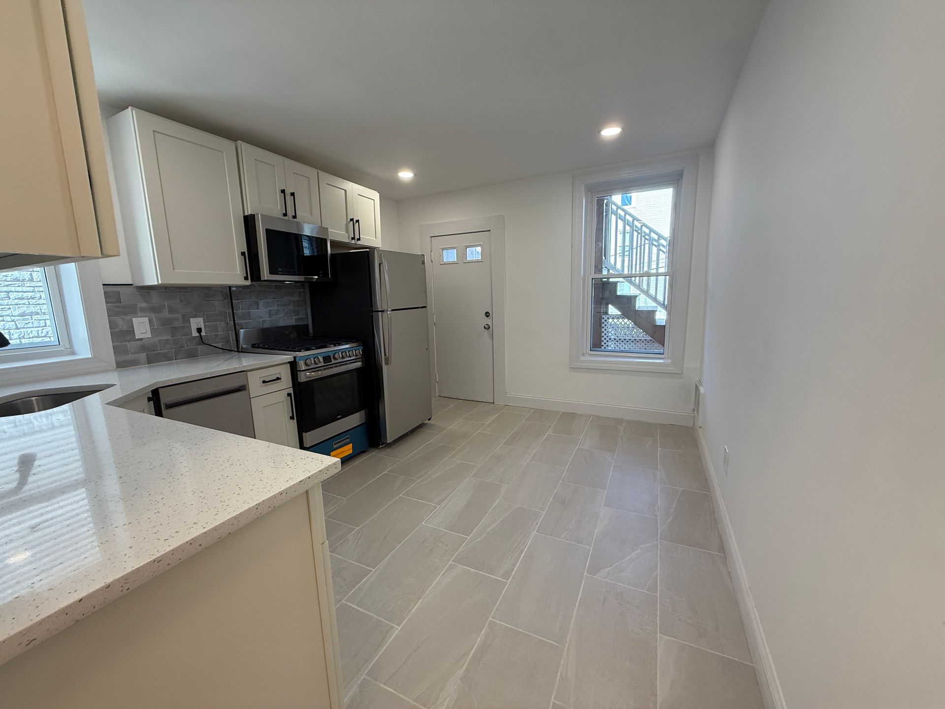 20 Chelsea St, East Boston