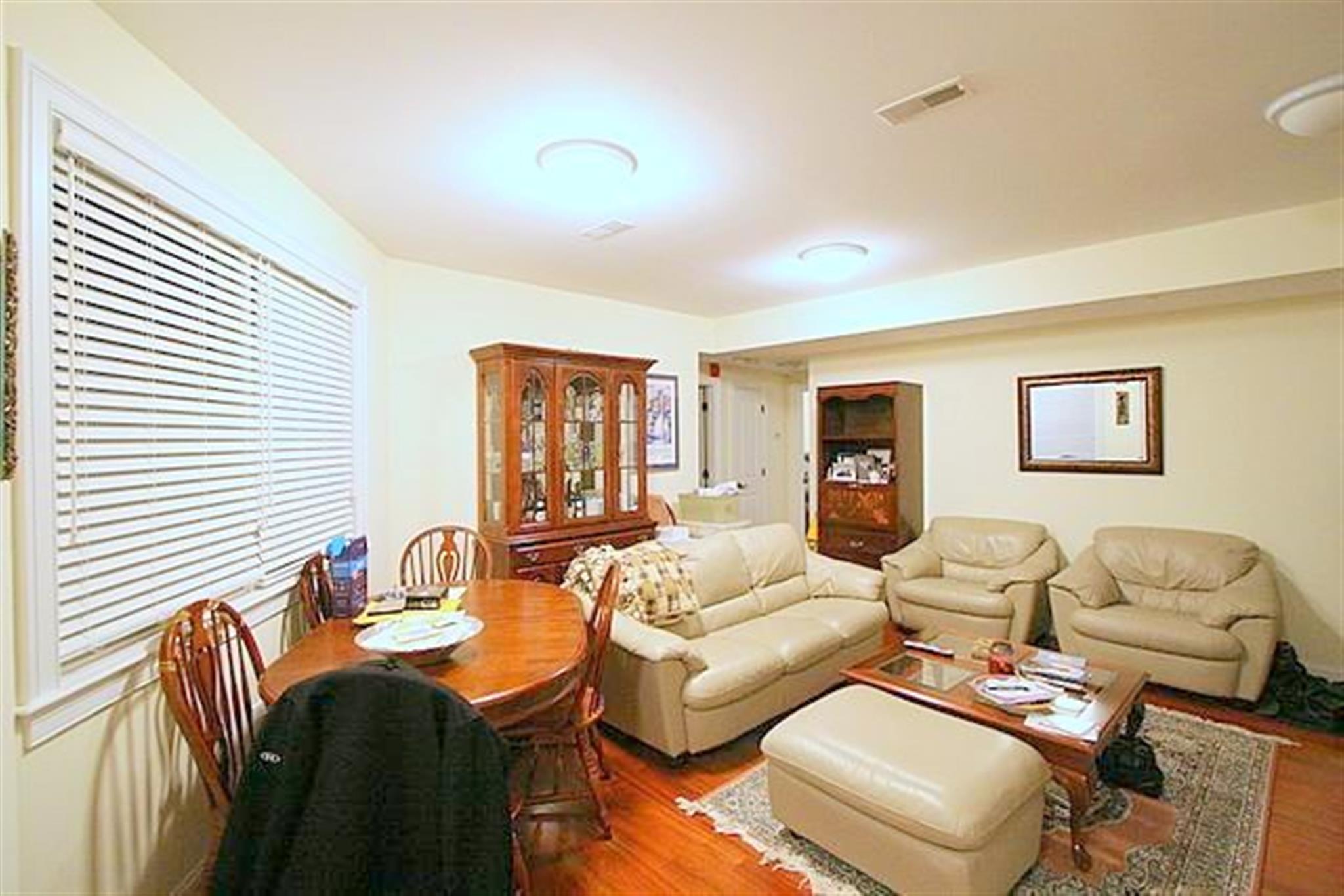 2 bed, 1 bath apartment for rent at 45 Pitman St Unit 302, Spring Hill — photo 6 of 13