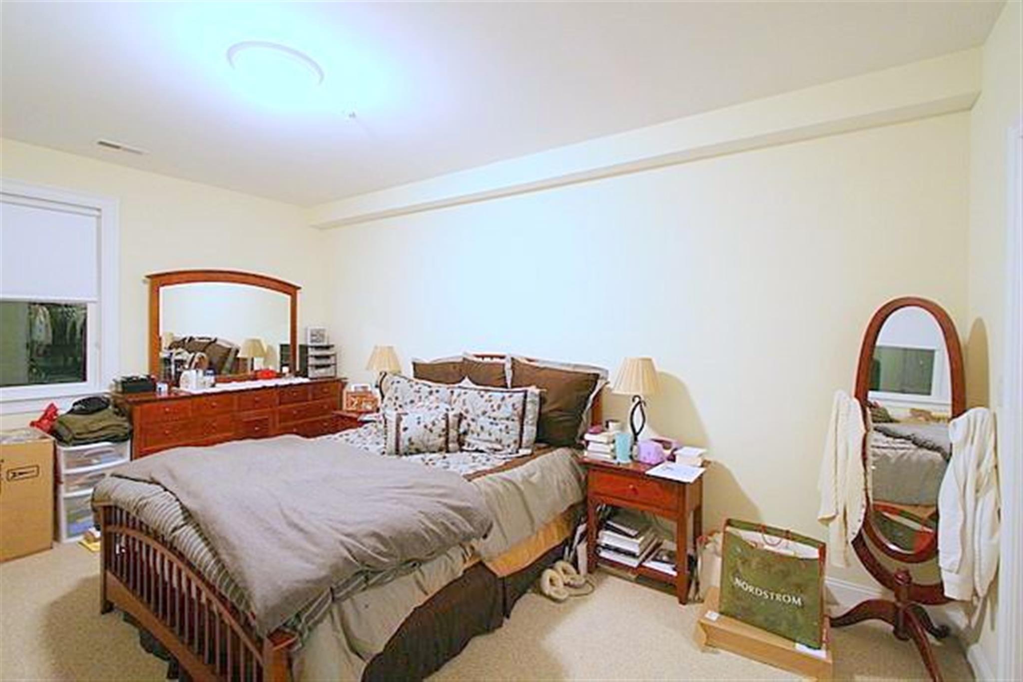 2 bed, 1 bath apartment for rent at 45 Pitman St Unit 302, Spring Hill — photo 9 of 13