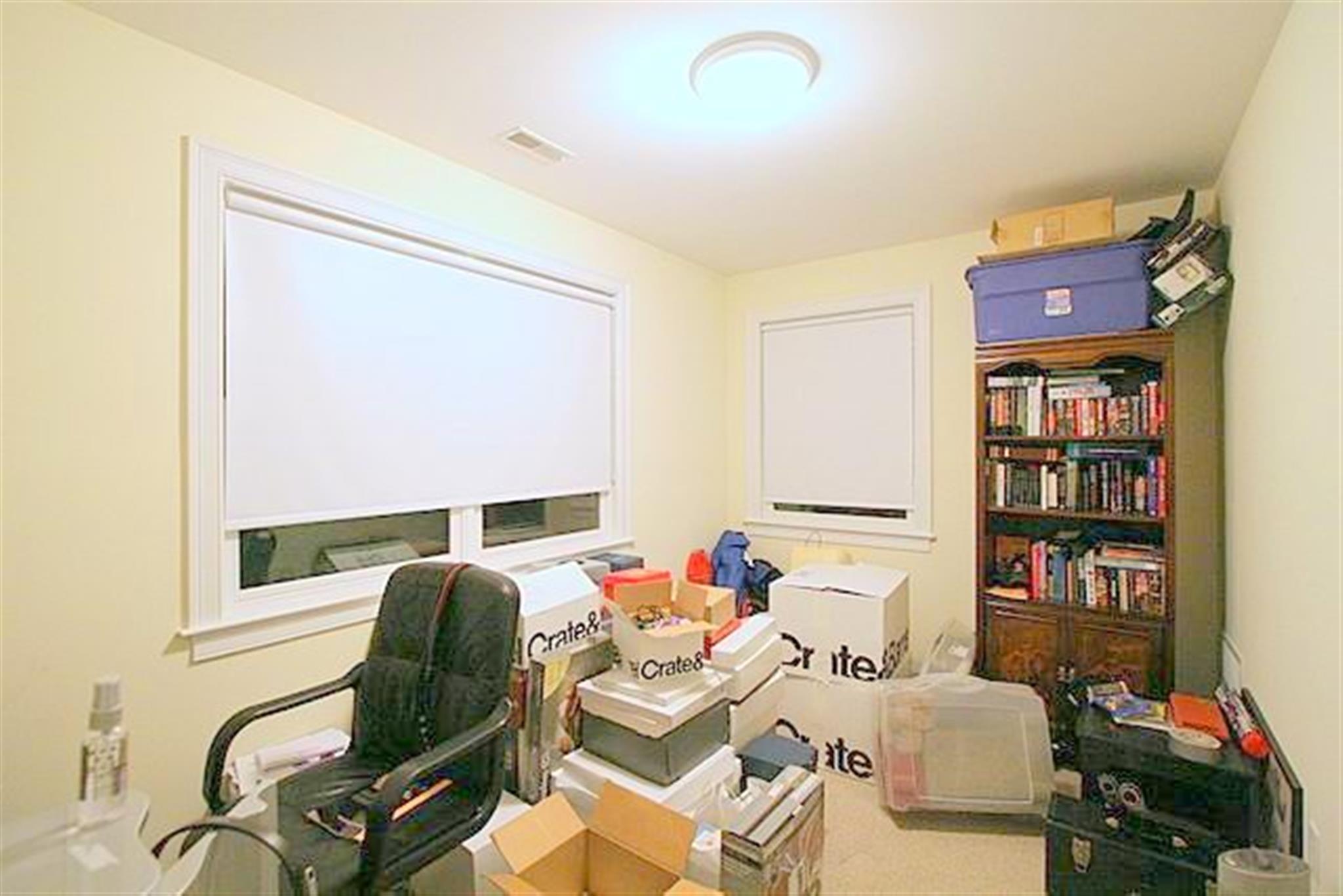 2 bed, 1 bath apartment for rent at 45 Pitman St Unit 302, Spring Hill — photo 12 of 13