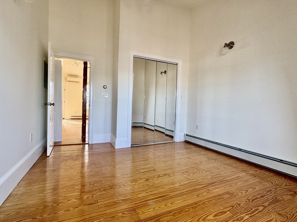 137 M St, South Boston