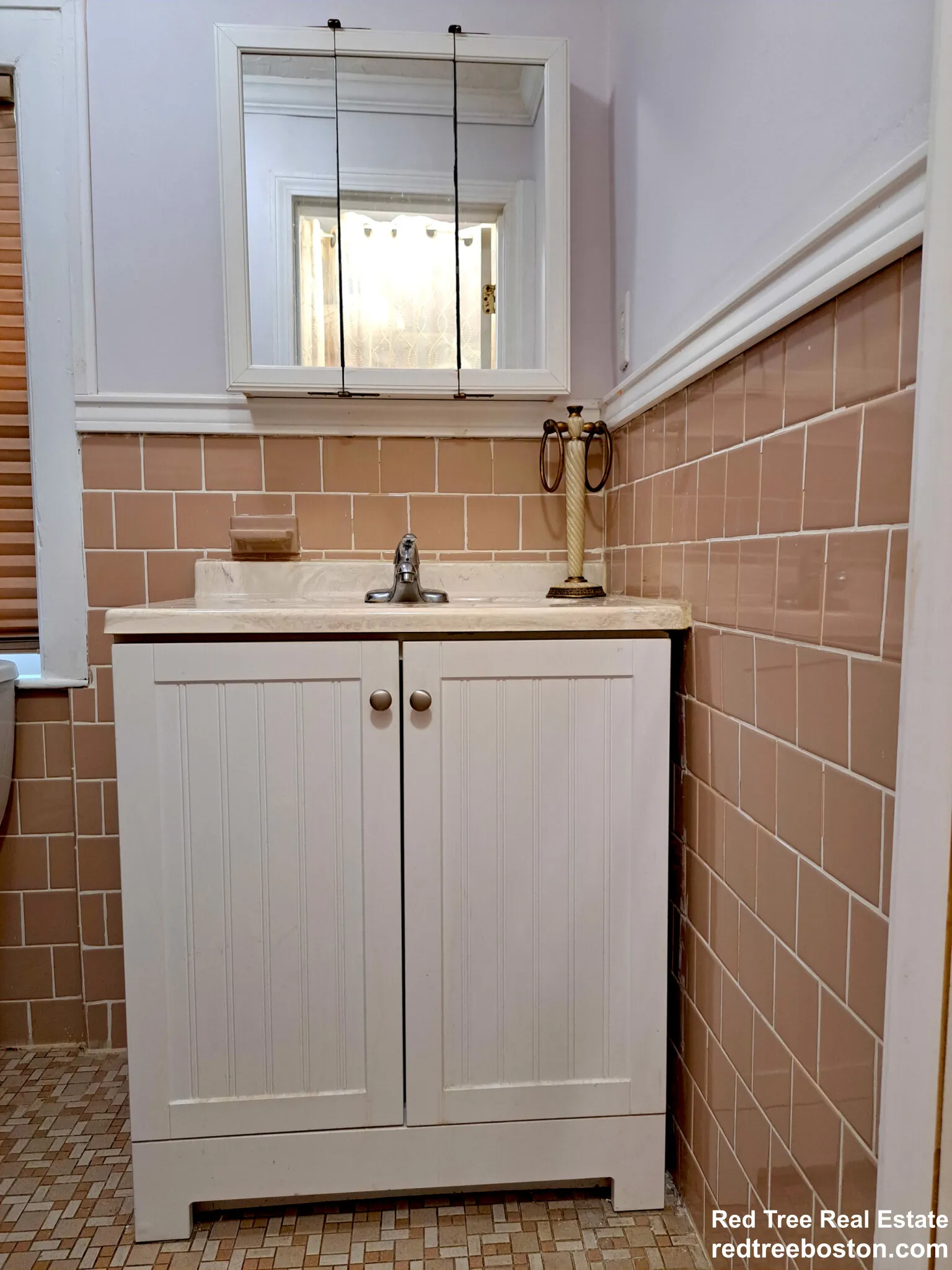 158 Baker St, West Roxbury