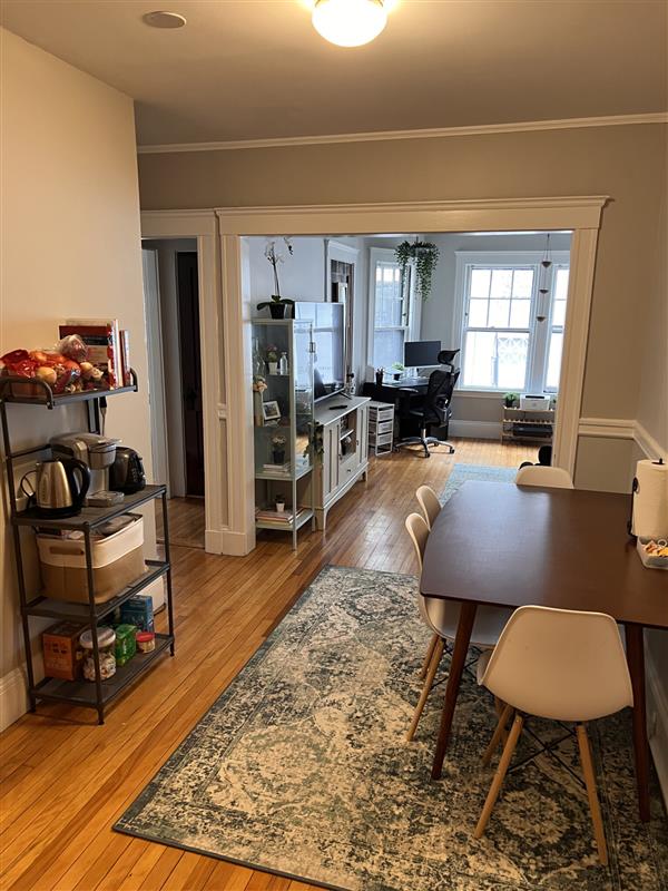 13 Story St, Harvard Square