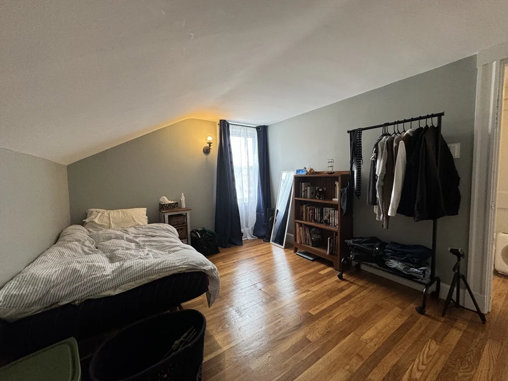 625 Summer St, Arlington