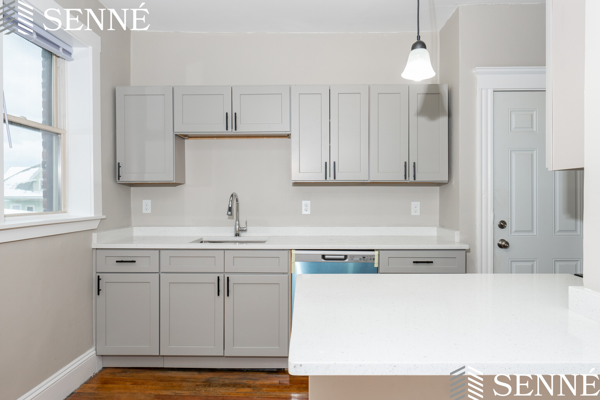 465 Broadway, South Medford