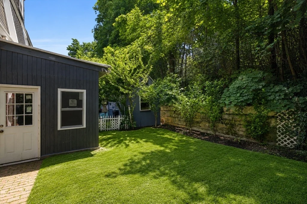 28 Newton St, Brighton