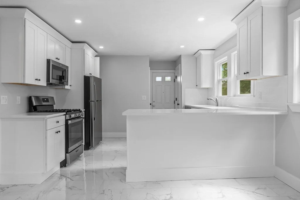 170 Calumet St, Mission Hill