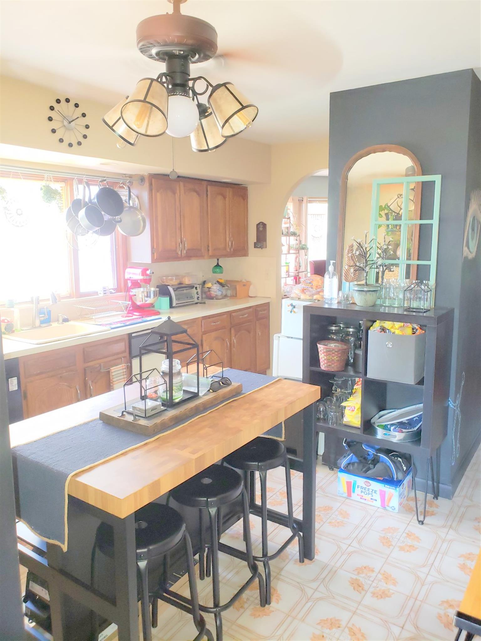 2 bed, 1 bath apartment for rent at 2212 Mystic Valley Pkwy Unit 2, Medford — photo 10 of 10