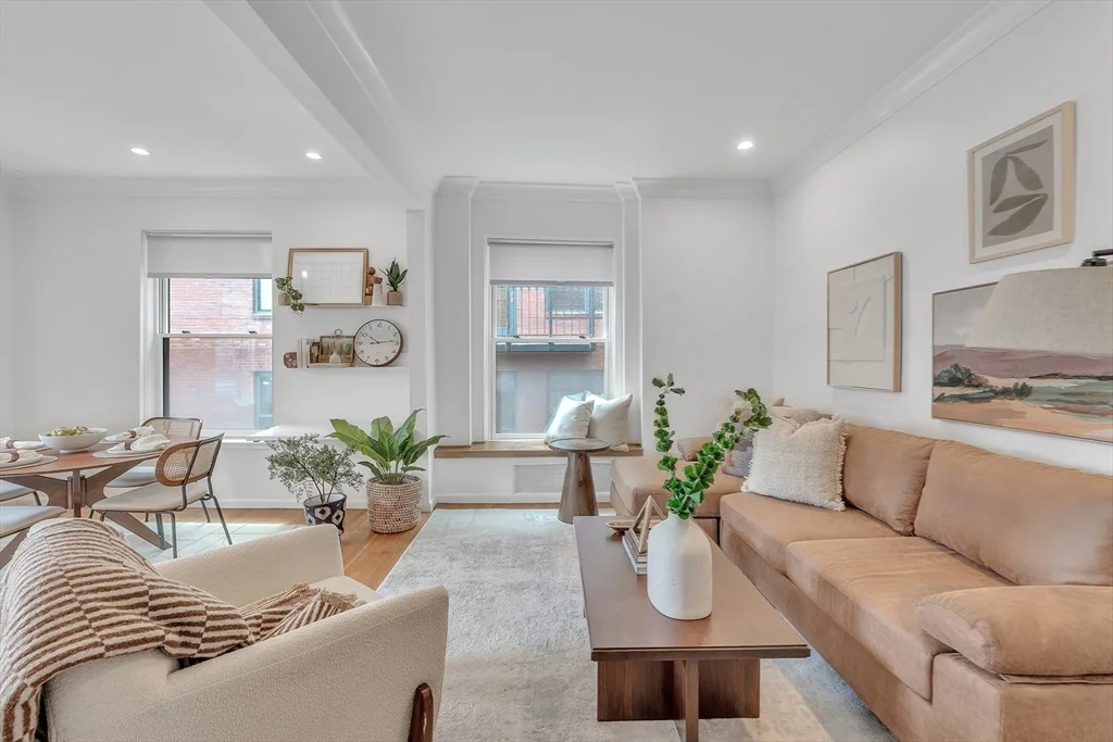 17 Cazenove St, South End