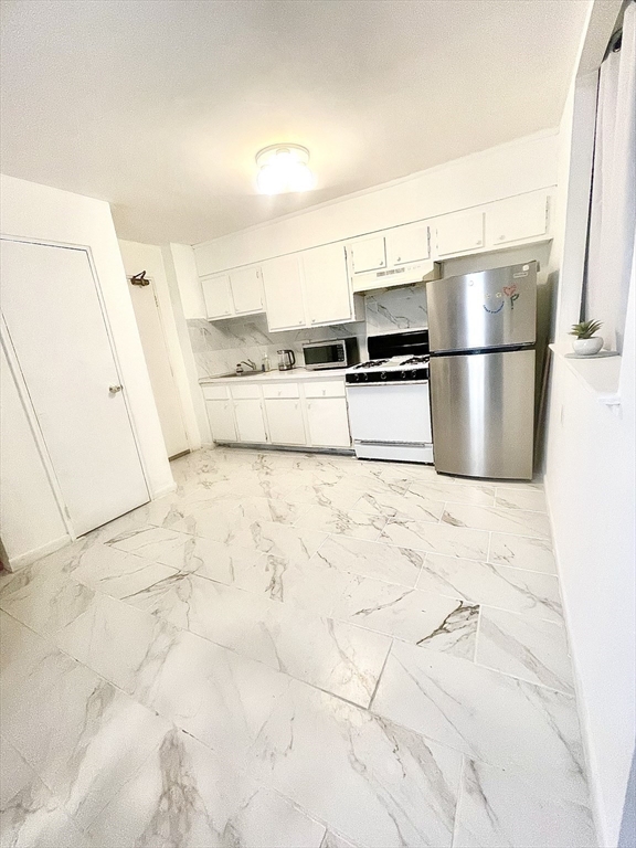 195 Independence Ave, Quincy