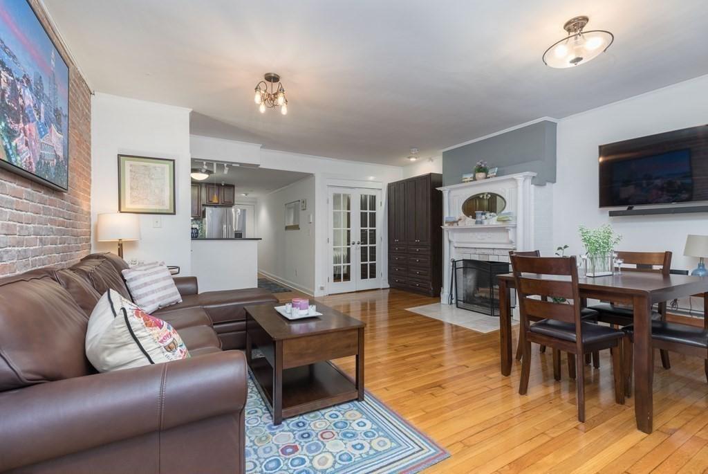 265 Beacon St, Back Bay