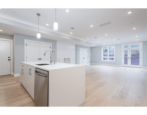 1 bed, 1 bath apartment for rent at 265 Washington St Unit 1Br, East Somerville