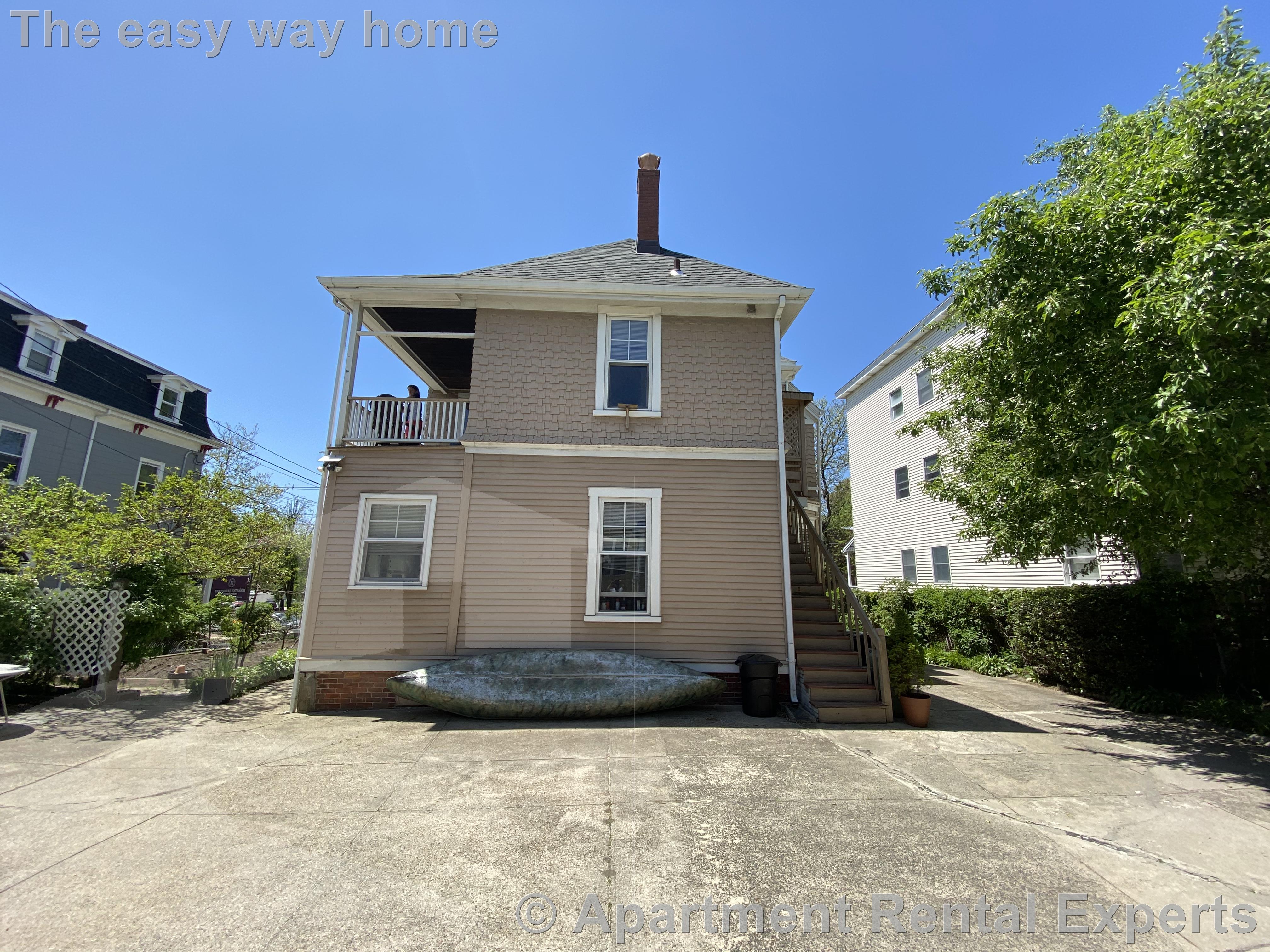 211 Holland St, Davis Square