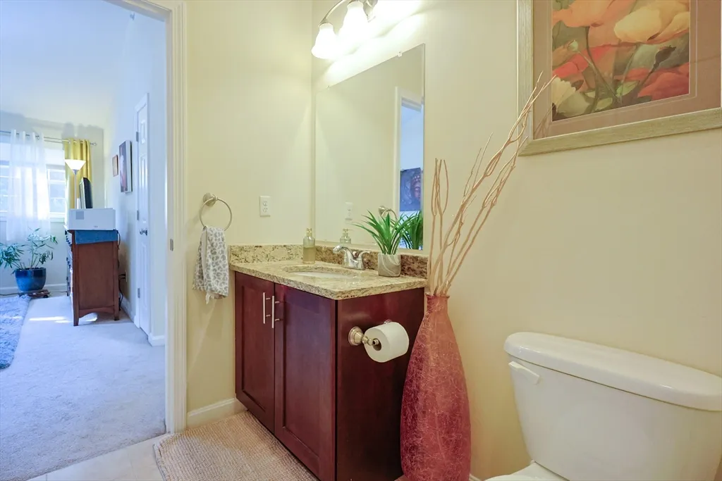 8 Patriots Blvd, Hopkinton