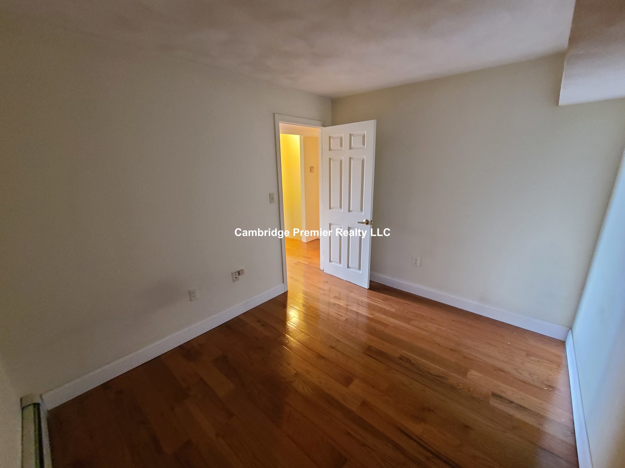 373 Highland Ave, Powder House Square