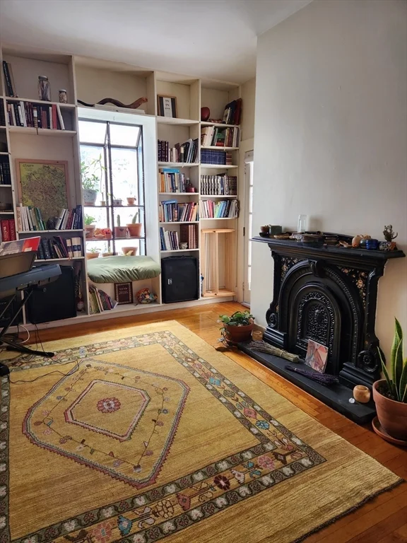 17 Clinton, Mid Cambridge