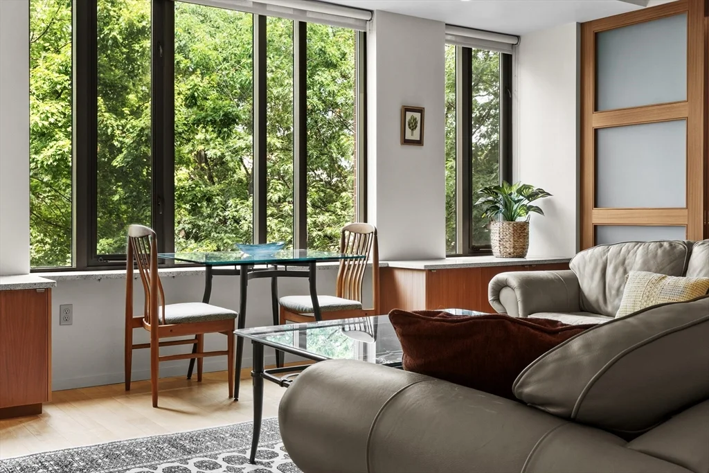 1313 Washington St, South End