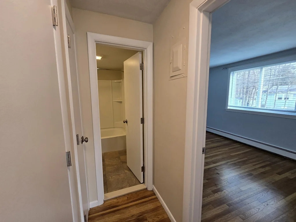 194 Lincoln St, Stoughton