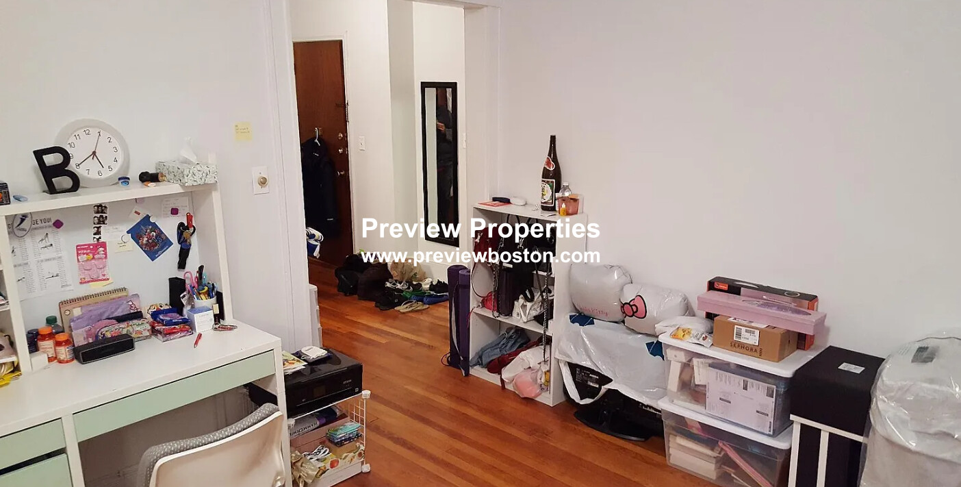 1315 Commonwealth Ave, Allston