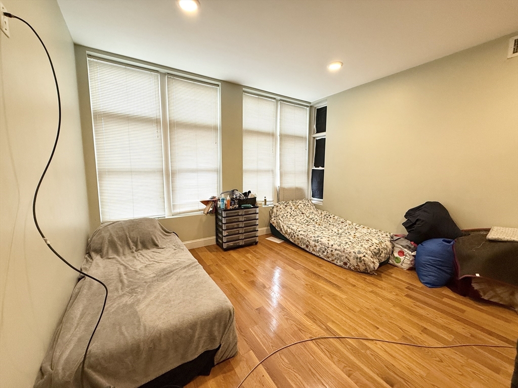 299 Dudley St, Roxbury