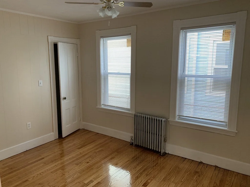 72 Moreland St, Somerville