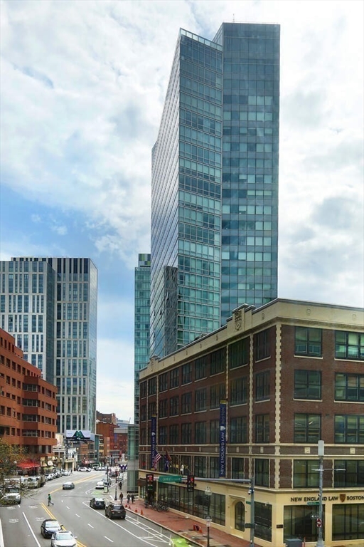 1 Charles Street South, Back Bay