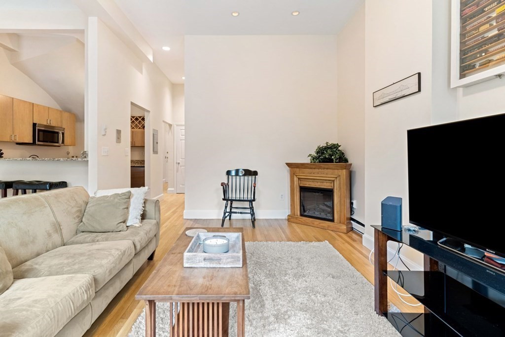 8 Greenwich Park Furnished, South End