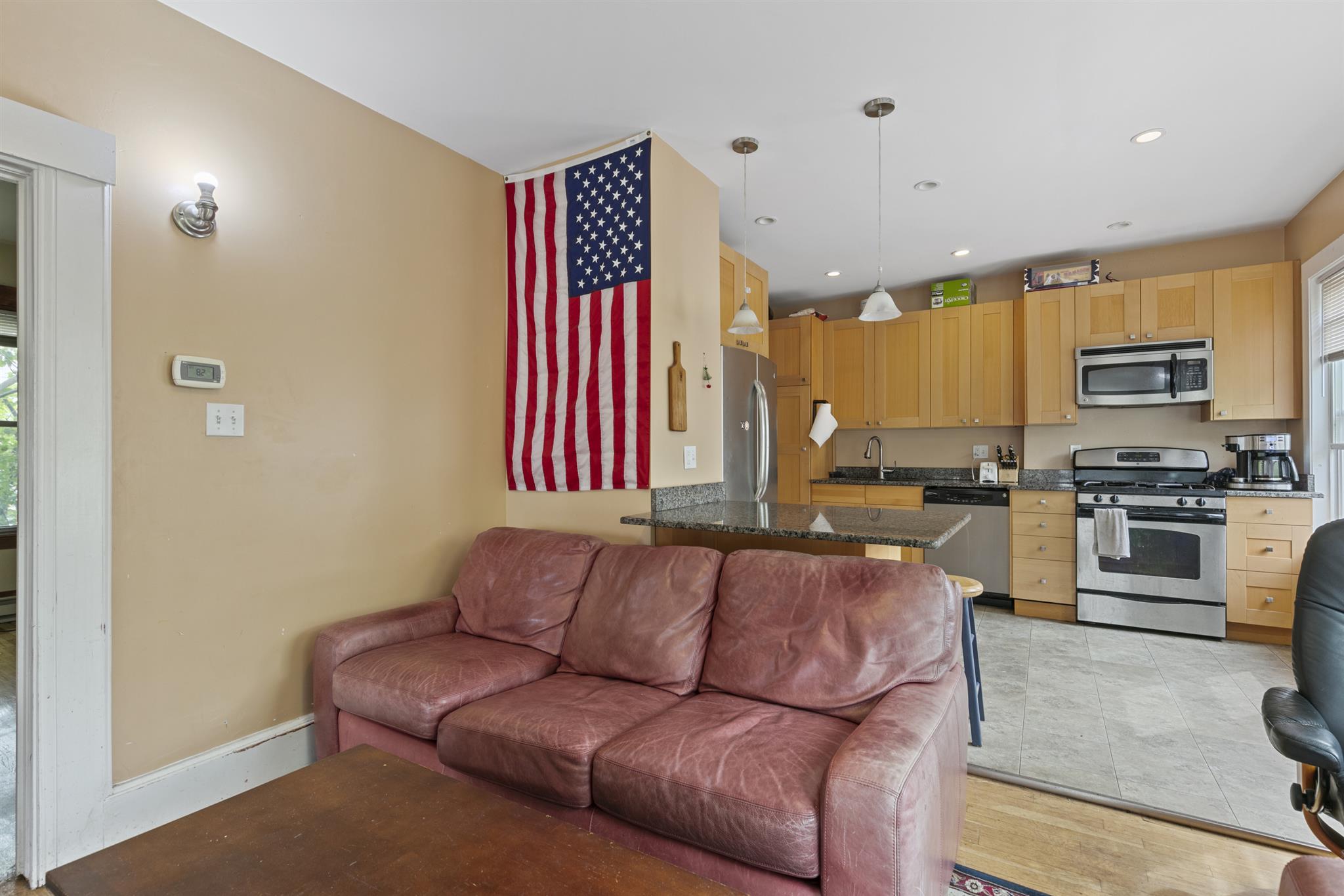 3 bed, 2 bath apartment for rent at 34 William St Unit 1, Medford — photo 12 of 14