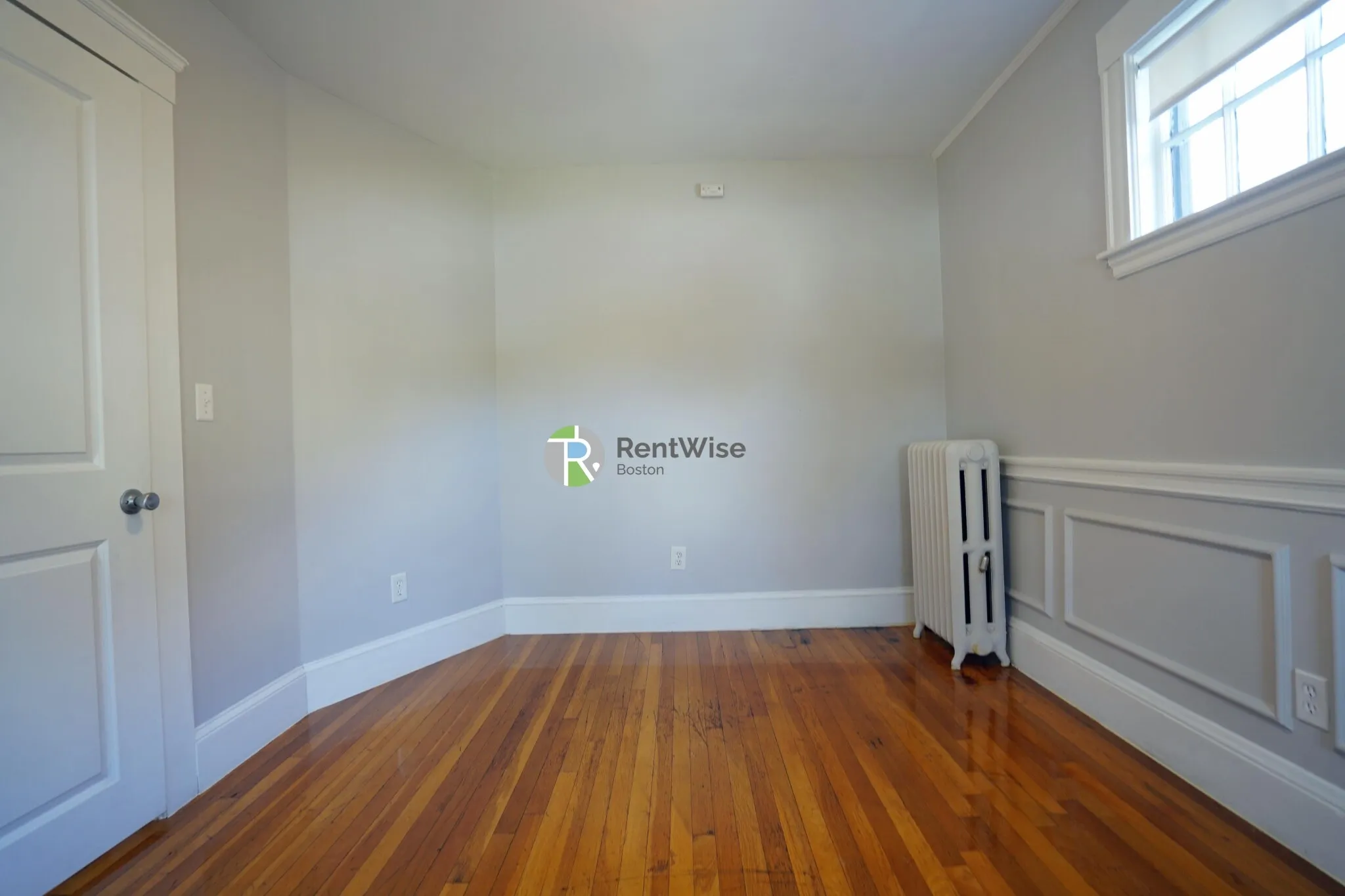 136 Arlington St, Oak Square