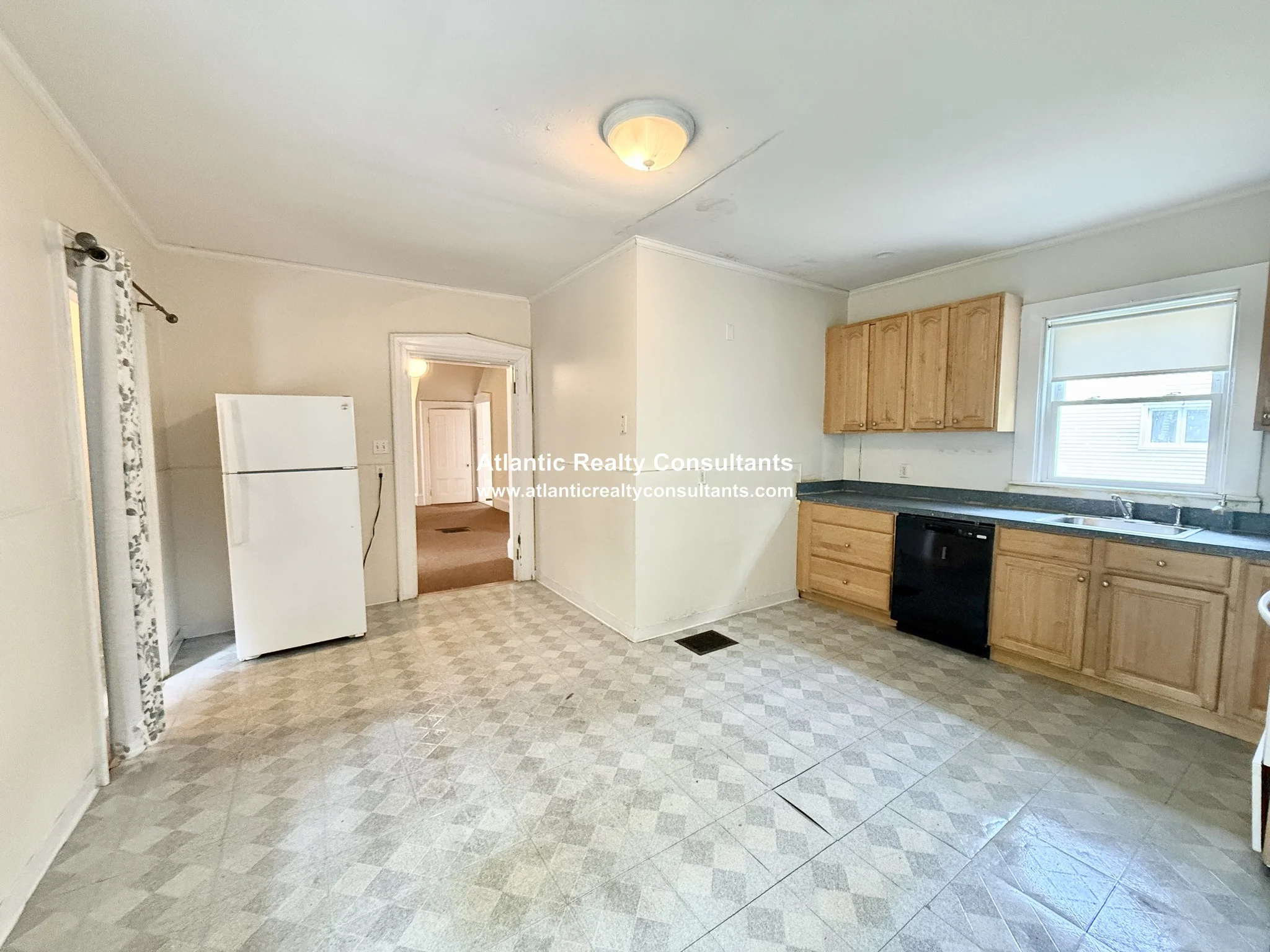 84 Walker St, Newtonville