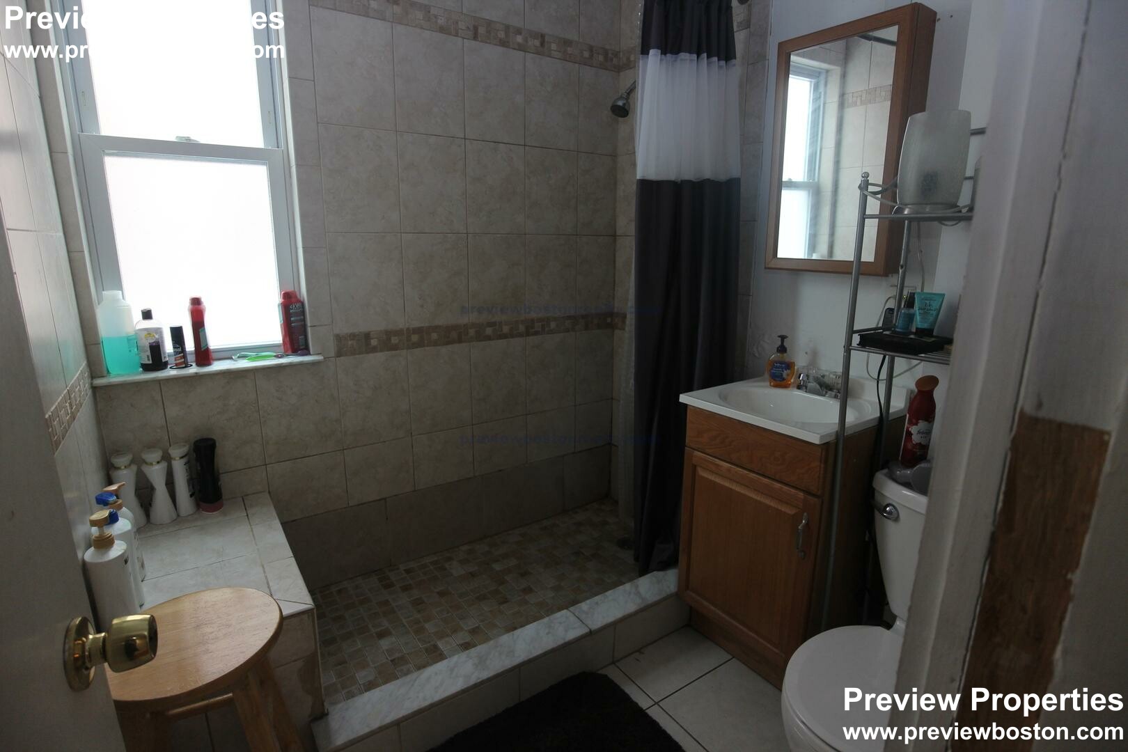 36 Brackett St, Oak Square