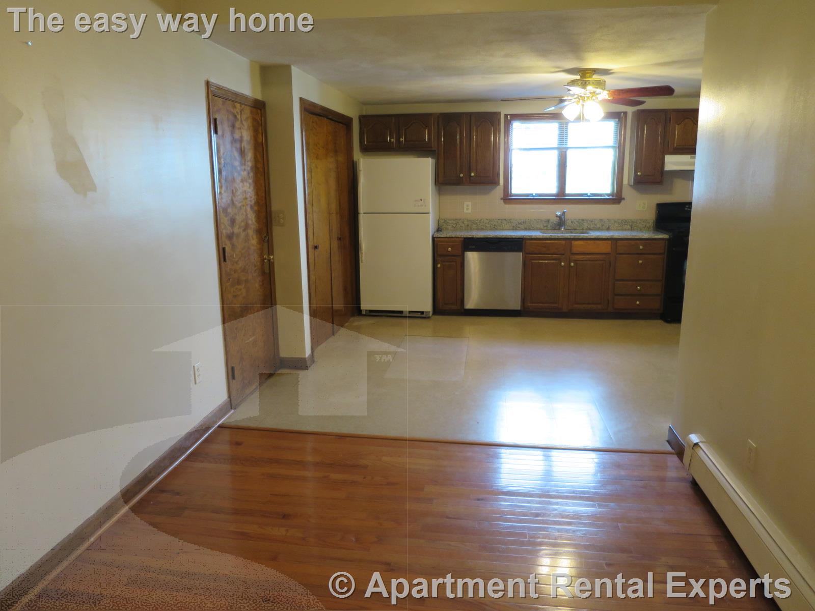 2 bed, 1 bath apartment for rent at 1 Winchester Pl Unit 01, Tufts University — photo 4 of 13