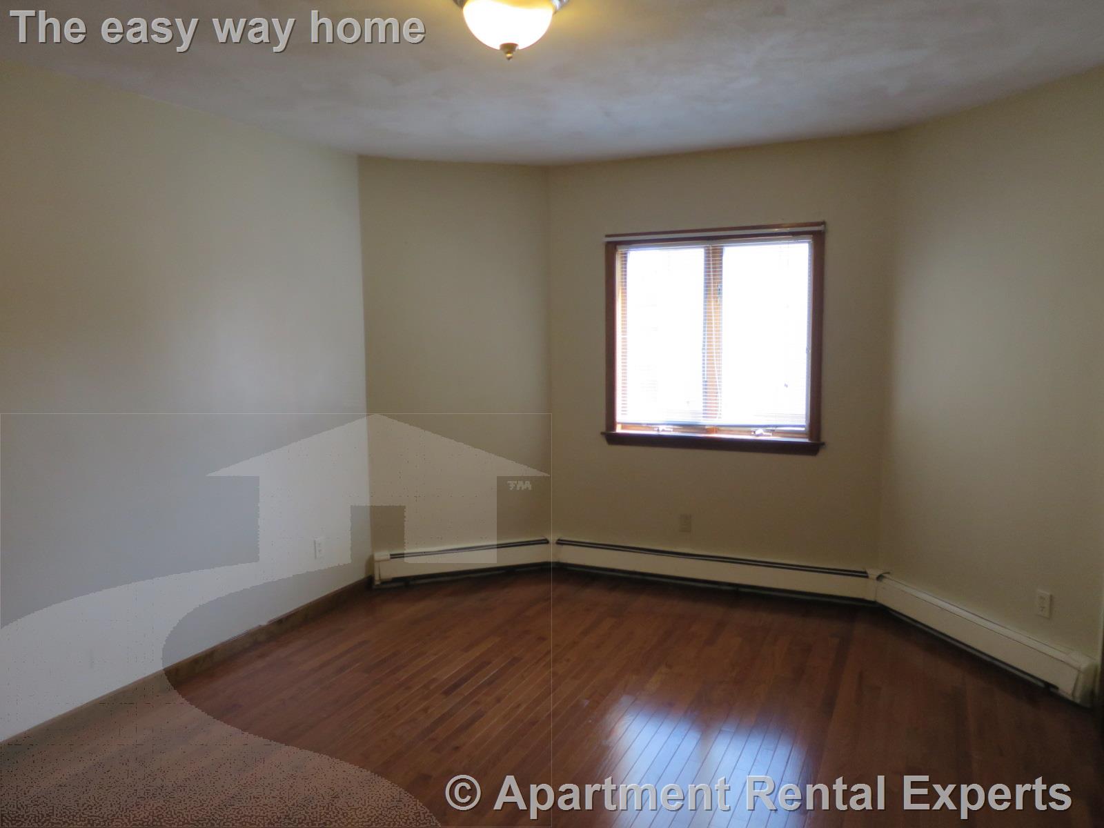 2 bed, 1 bath apartment for rent at 1 Winchester Pl Unit 01, Tufts University — photo 8 of 13