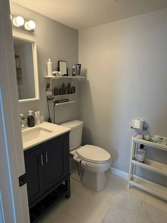 212 Carriage Ln, Taunton